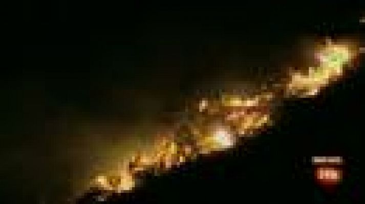 Estabilizado el incendio de Los Serrano tras quemar más de 5.500 hectáreas