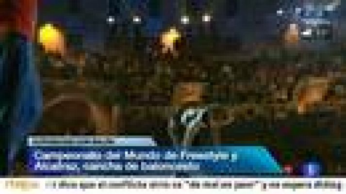 Telediario 1 - Acrobacias y baloncesto en Alcatraz, 'La Roca'