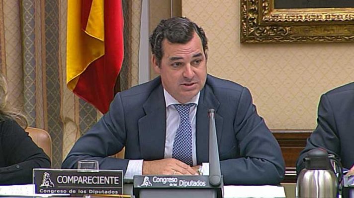 Telediario 1 - Comparecencia de González- Echenique en el Congreso