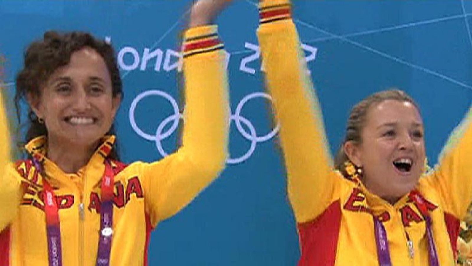 Beth Fernández sale en apoyo de Anna Tarrés, fue su segunda entrenadora