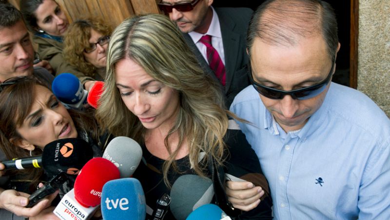 Olvido Hormigos ratifica ante el juez la denuncia presentada contra el alcalde de Los Yébenes
