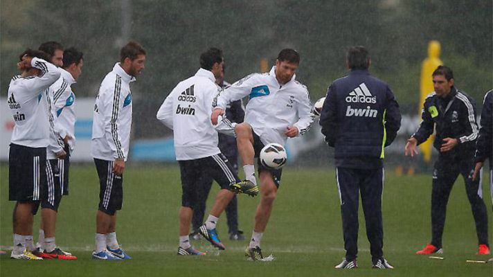 Telediario 1 - El Madrid recibe al Deportivo, sin margen de error