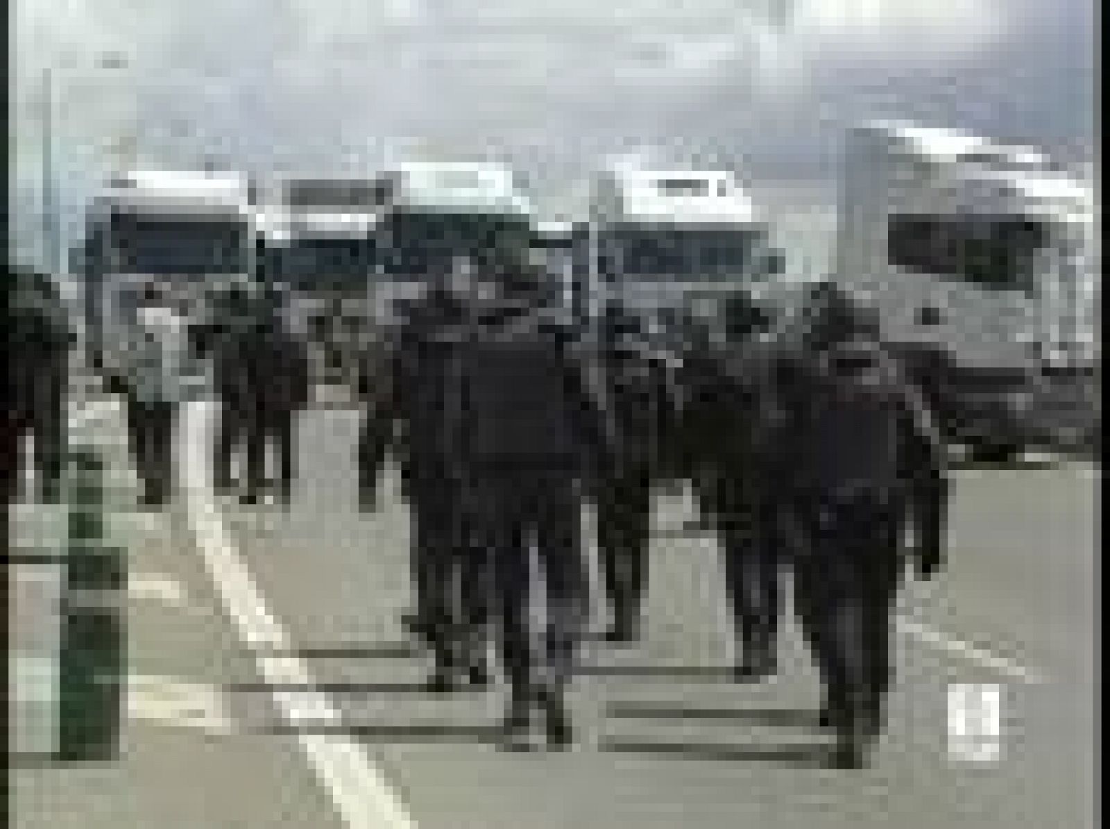 La huelga de los transportistas tiene en vilo  al país