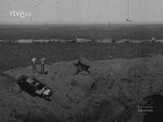 1914 - PASO DE LAS TROPAS DE MACKENSEN SOBRE EL DANUBIO