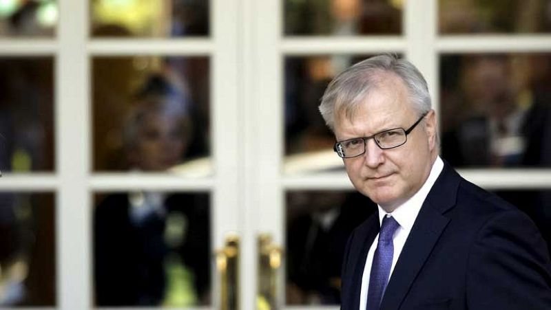 Olli Rehn da su apoyo a las reformas impulsadas por el gobierno español