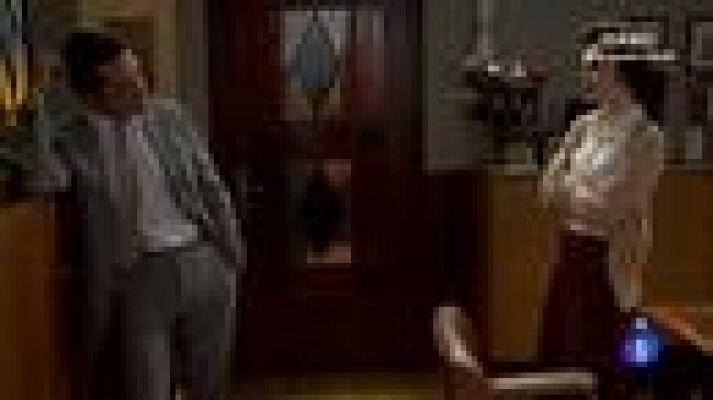 Amar en tiempos revueltos - Emilio intenta abusar de Asun