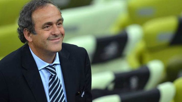 Telediario 1 - La UEFA admite a Gibraltar como miembro de forma provisional