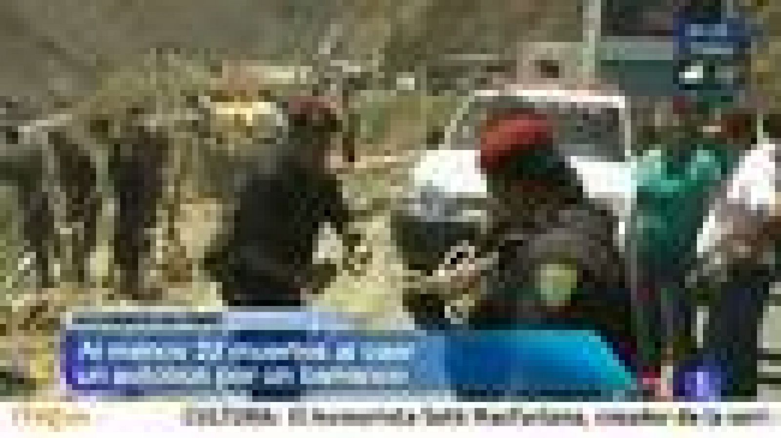 Telediario 1: 22 muertos en un accidente de autobús en Perú  | RTVE Play