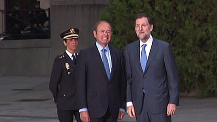 Telediario 1 - Llegada de Rajoy a la Conferencia