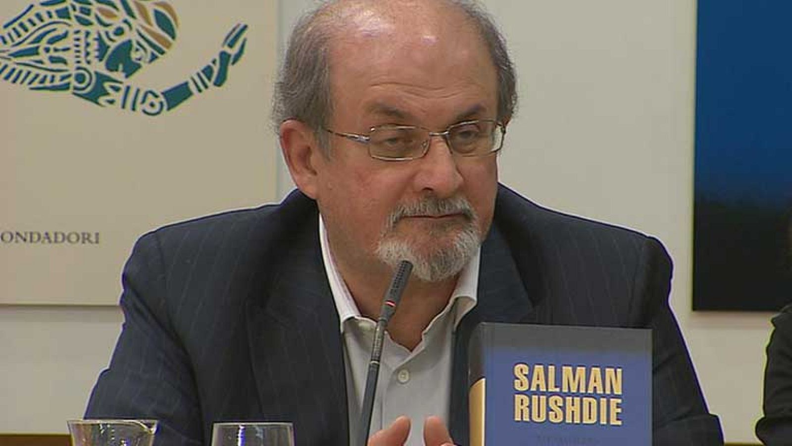 Salman Rushdie presenta sus memorias en Madrid