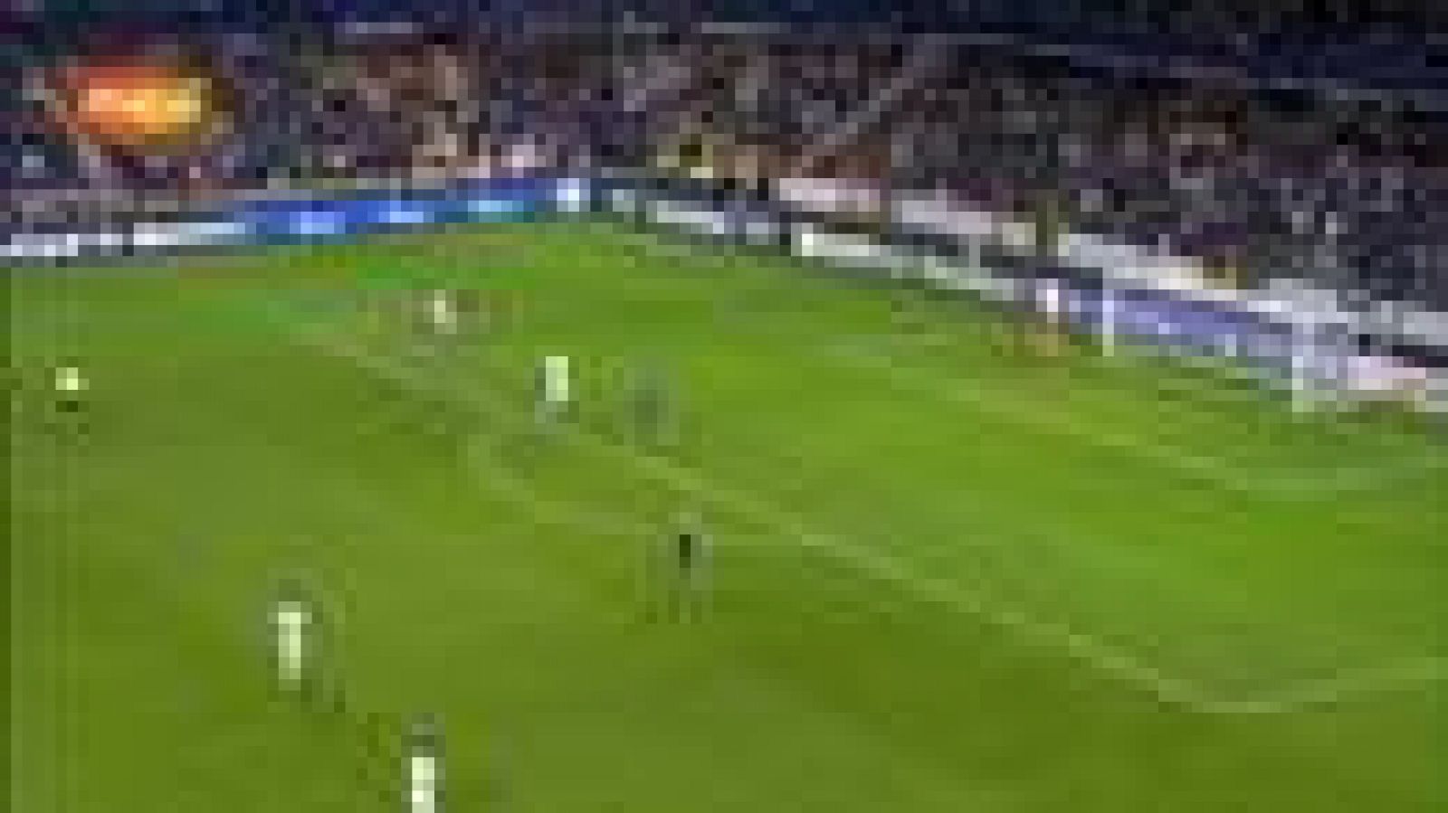 Joaquín amplía la ventaja malaguista de penalti (0-2) | RTVE Play