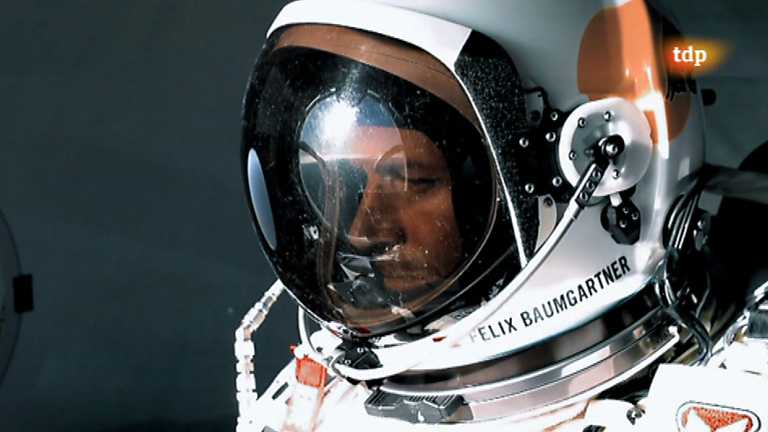 Felix Baumgartner: El Hombre Que Quiere Desafiar Al Mundo