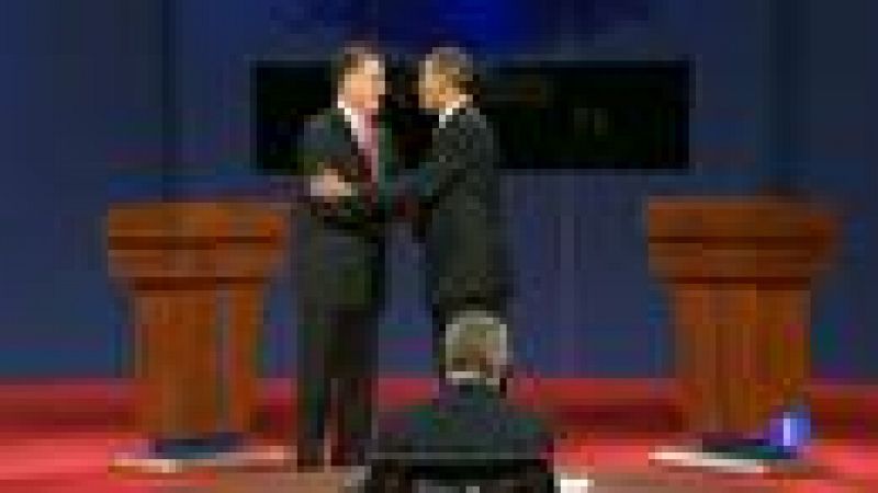 Barack Obama y Mitt Romney se centran en la economía durante su debate 
