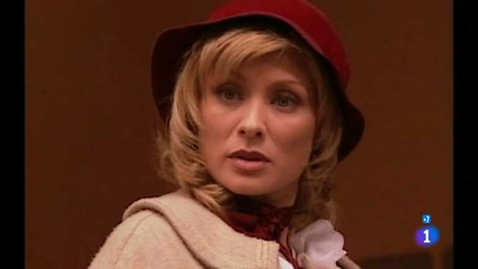 Amor real - Capítulo 52 - Adolfo informa a Manuel que su hijo ha desaparecido - ver ahora