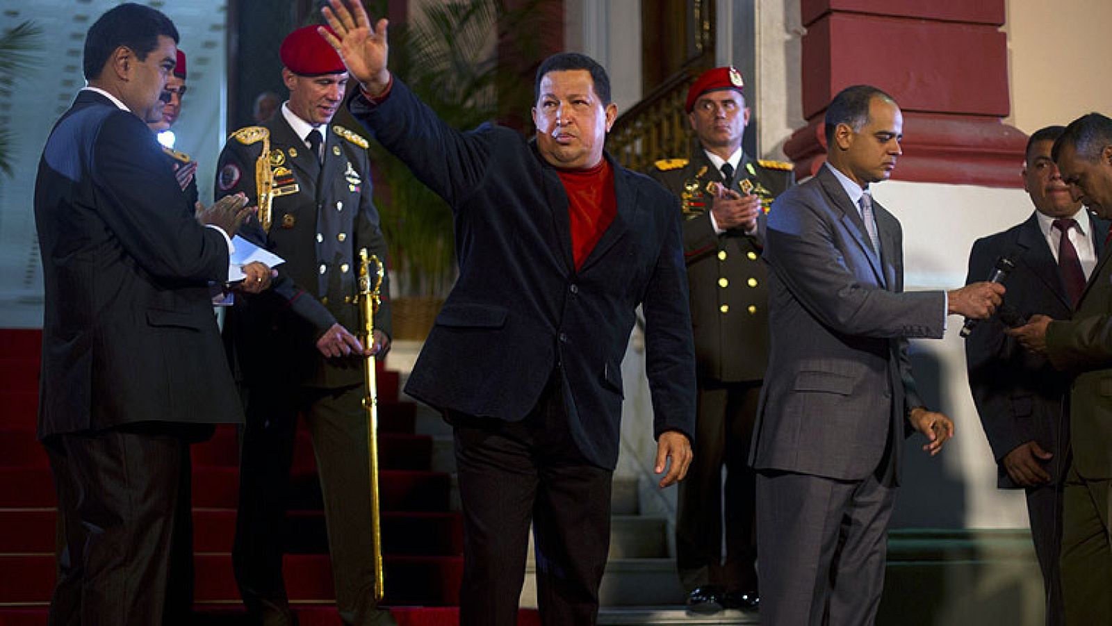 Telediario matinal en cuatro minutos 07/10/2012 | Ver