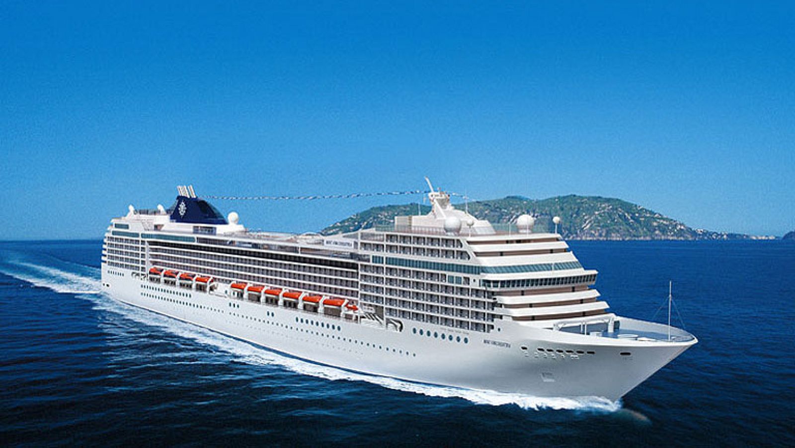 Sigue navegando el crucero dónde se han detectado cuatro casos de meningitis