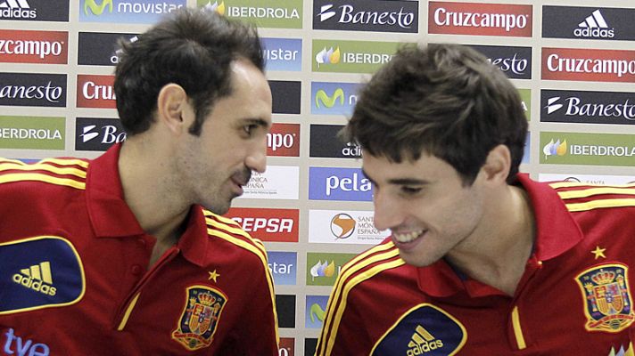 Telediario 1 - La selección se concentra en Las Rozas con dudas en la defensa