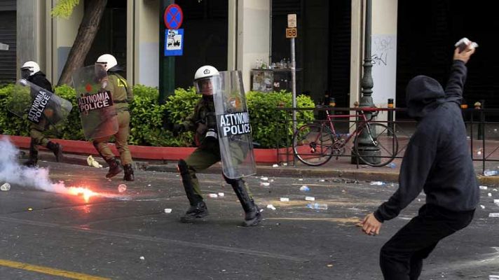 Telediario 1 - Telediario 2 en 4' - 09/10/12