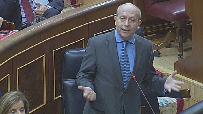 Telediario 1 - "Españolizar a los alumnos catalanes"