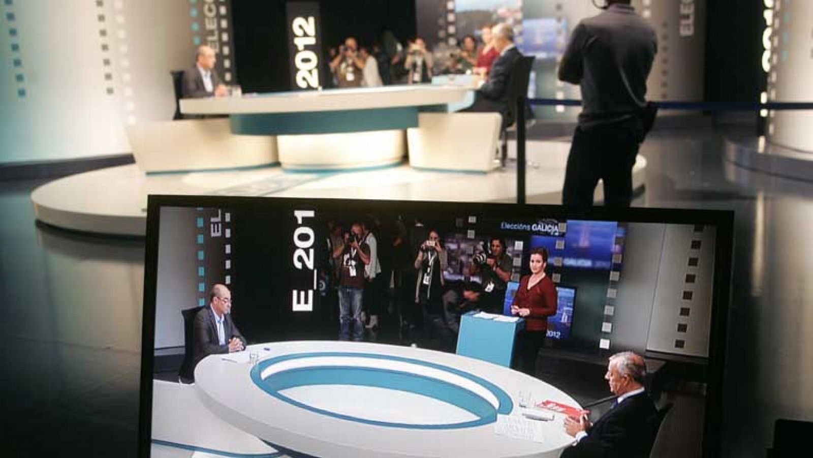 Telediario 1: Cuentas sospechosas en Galicia | RTVE Play