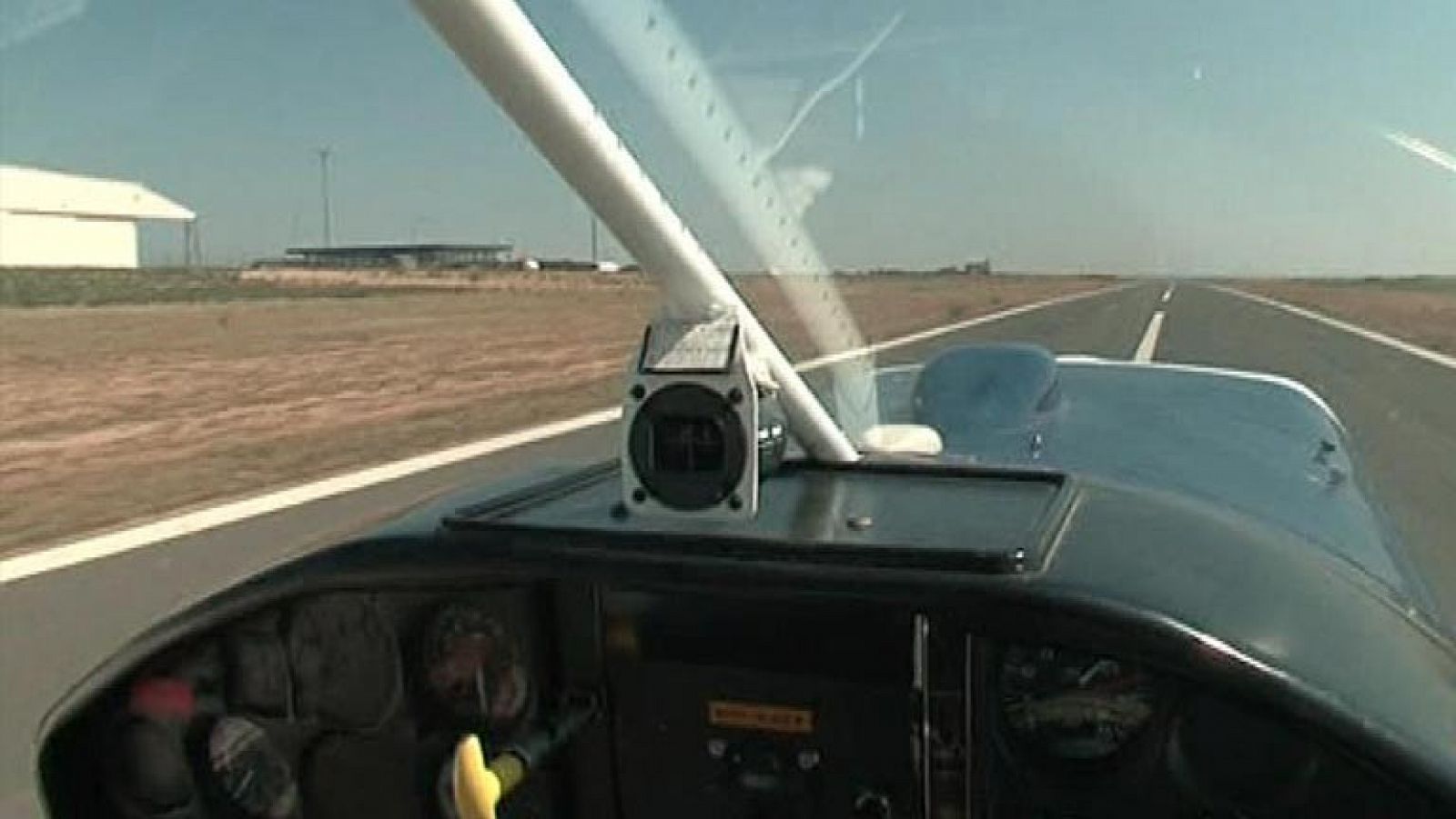 Comando Actualidad - ¿Nos lo podíamos permitir? - Aeropuertos Fantasma I