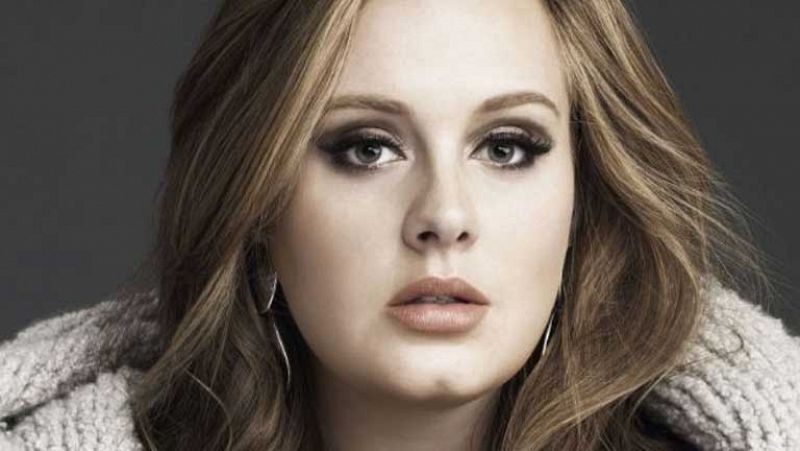 "Rolling in the deep" de Adele elegida por la industria como mejor canción del año