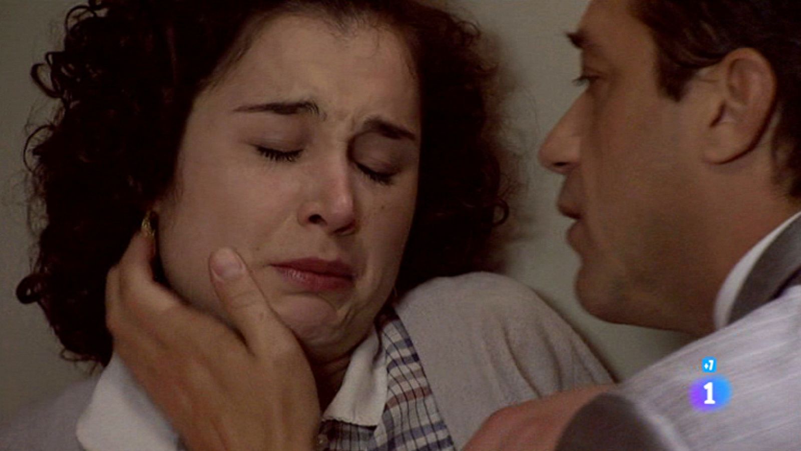 Amar - Emilio vuelve a agredir a Asunción