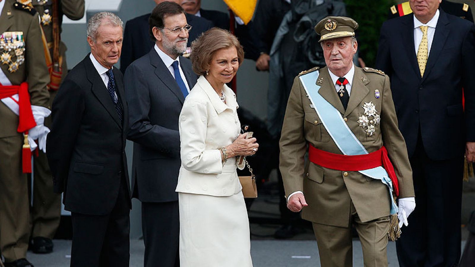 Primer desfile al que acude Rajoy como presidente del Gobierno