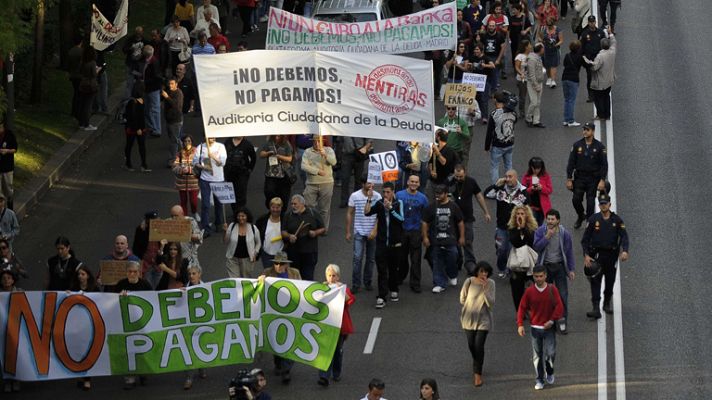 Informativo 24h - El 15M se manifiesta en Madrid contra la deuda "cacerola en mano"