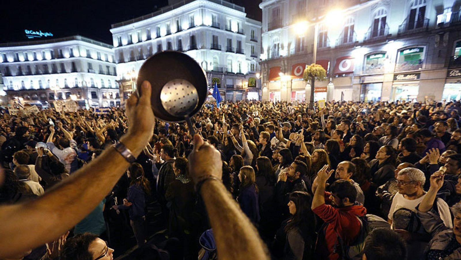 Telediario matinal en cuatro minutos 14/10/2012