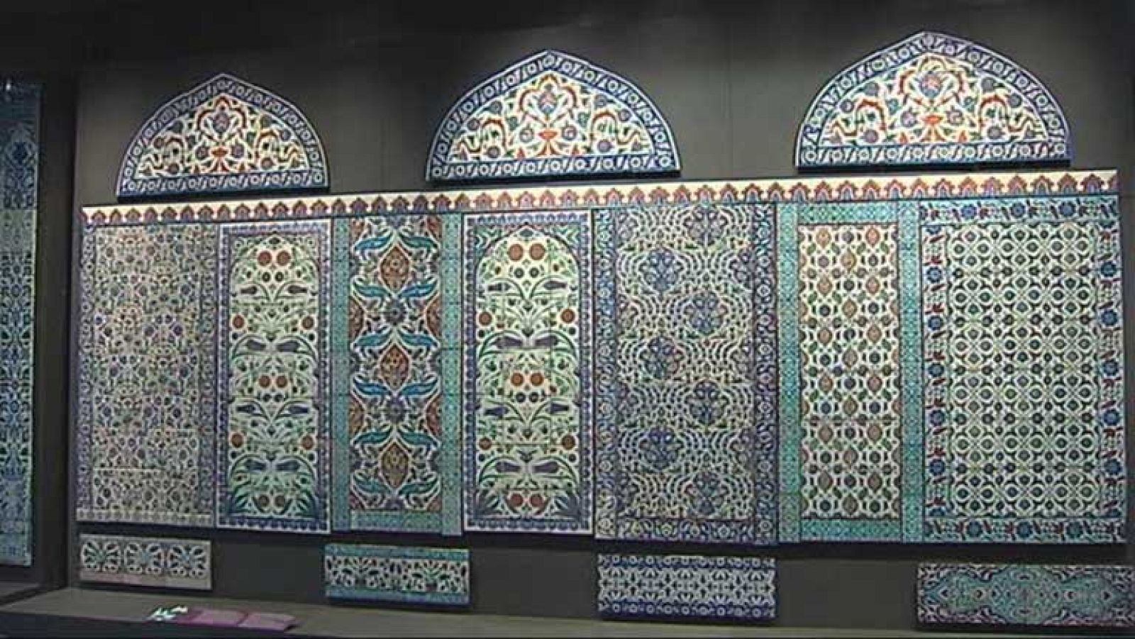 El Museo del Louvre, en París, abre un espacio dedicado a la cultura del Islam