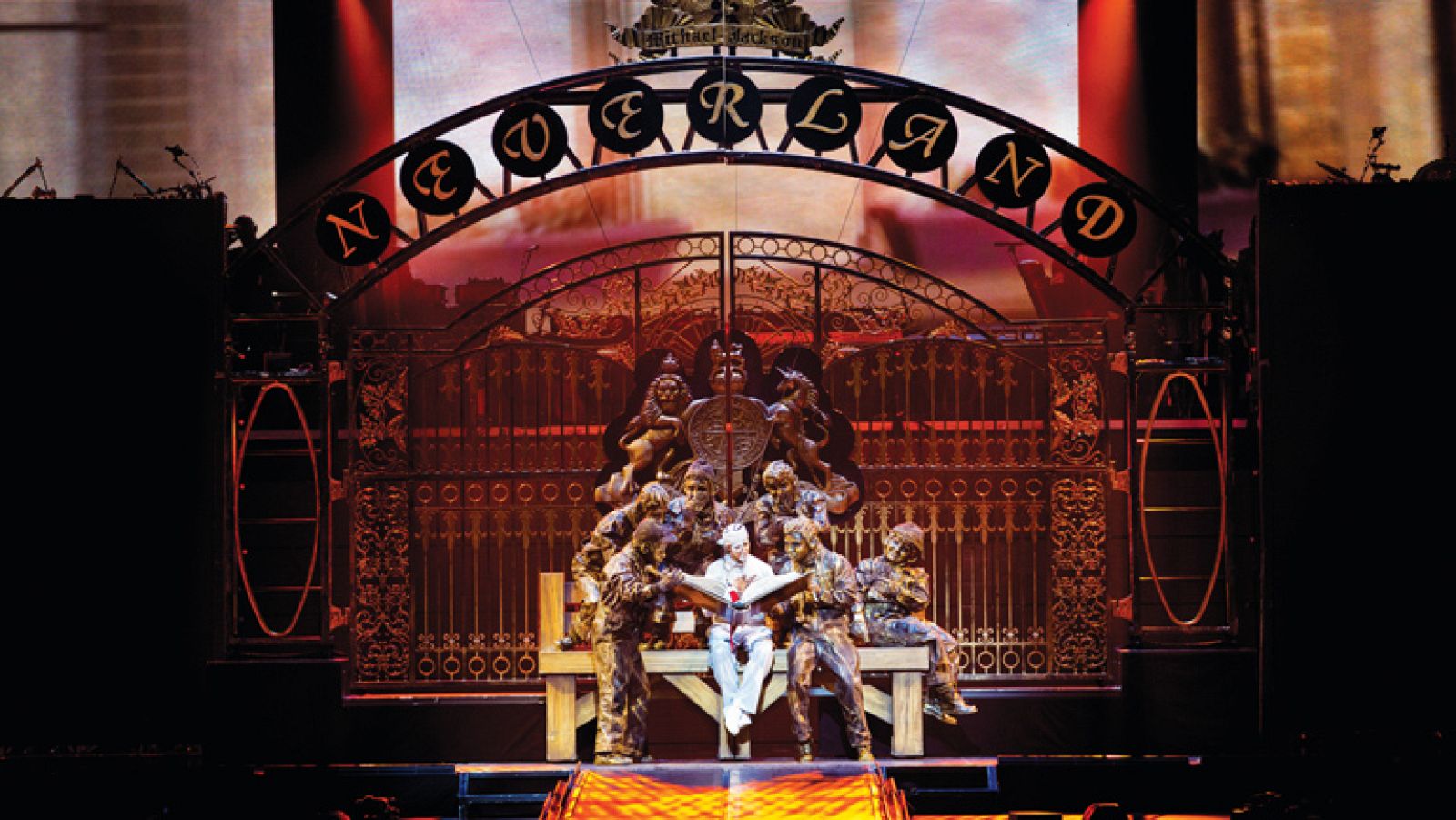  RTVE.es en el comienzo de la gira europea 'Michael Jackson,The immortal ' del Cirque du Soleil