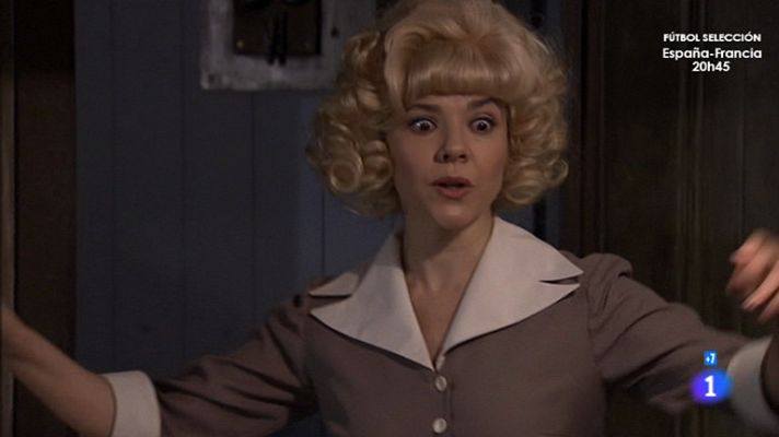 Amar en tiempos revueltos - ¡Benita está como una cabra!