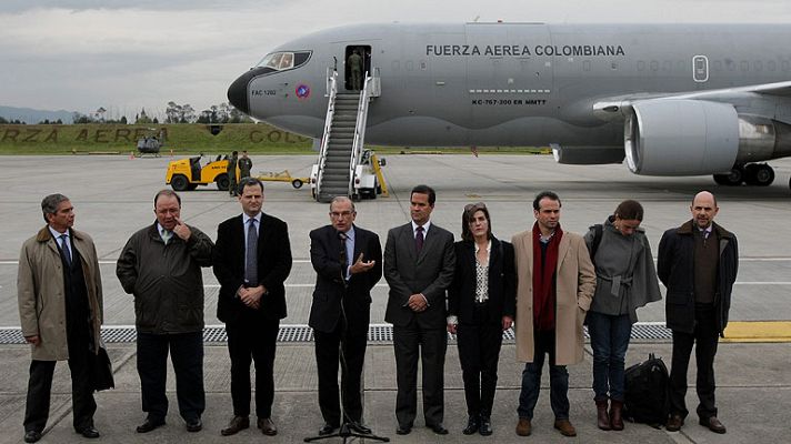 Informativo 24h - Los equipos del Gobierno y de FARC viajan a Oslo para negociar la paz en Colombia