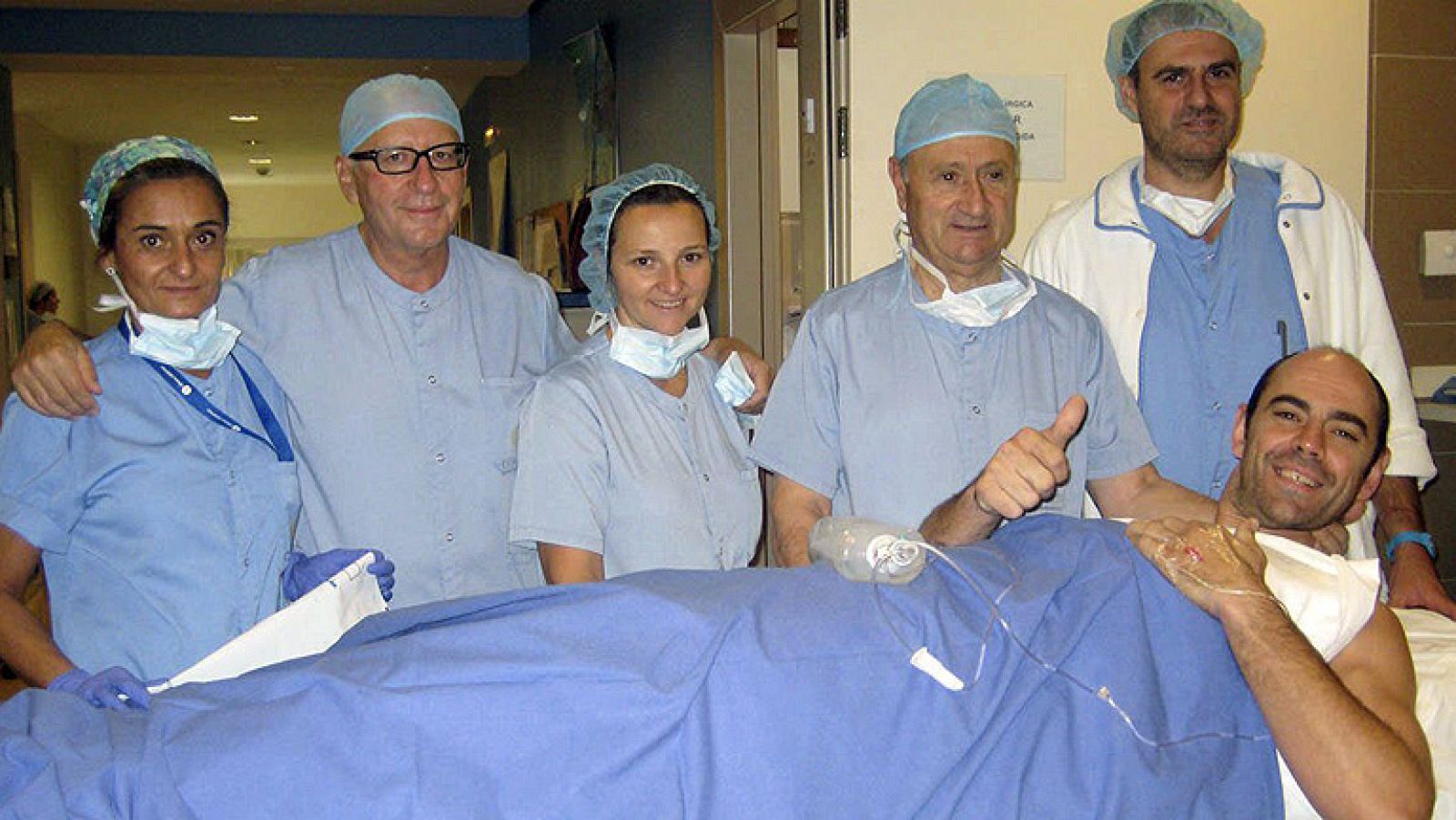 El portero del BM Atlético de Madrid, José Javier Hombrados, ha reconocido la decepción que le produce perderse el "sueño" del Mundial de balonmano de España 2013, al que no podrá acudir por estar en plena recuperación de su lesión en el menisco y el