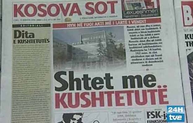  - Constitución de Kosovo, en marcha
