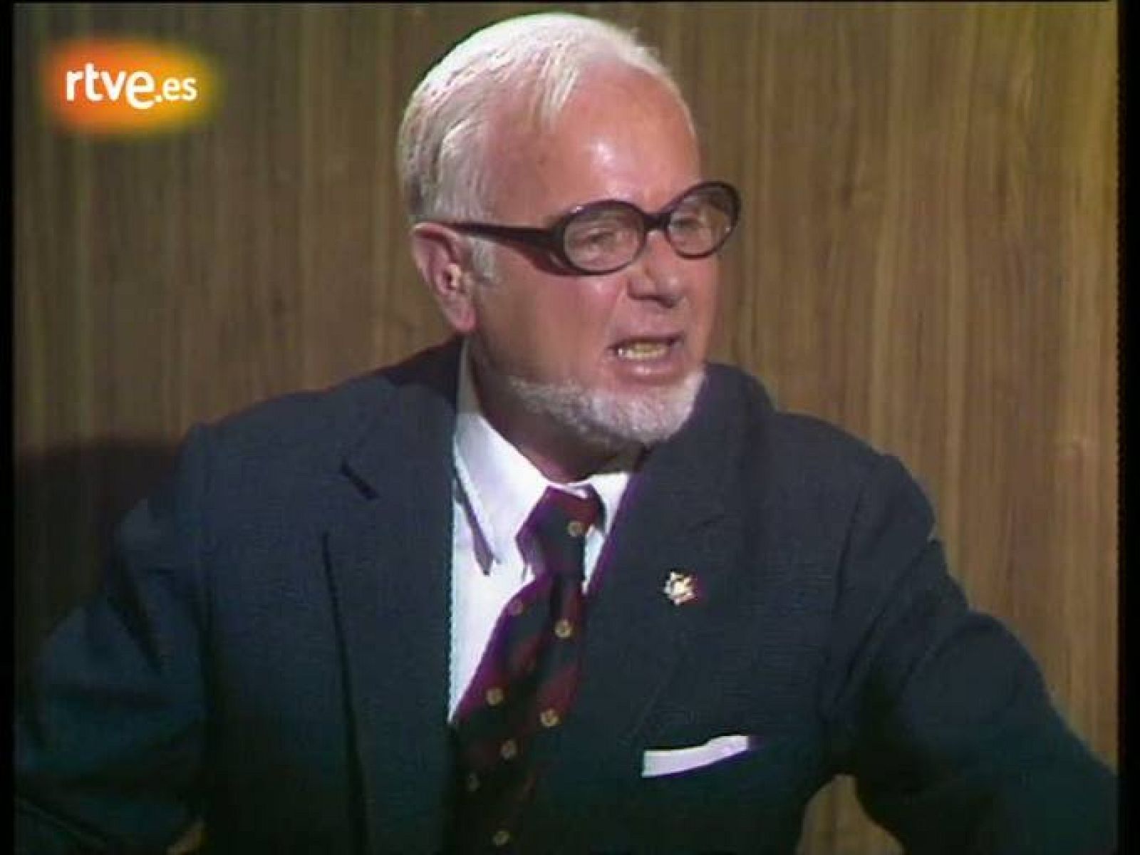  Dr. Caparrós: Cap.1: Ja som aquí