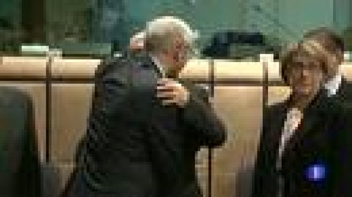 Telediario 1 - Telediario en 4' - 18/10/12