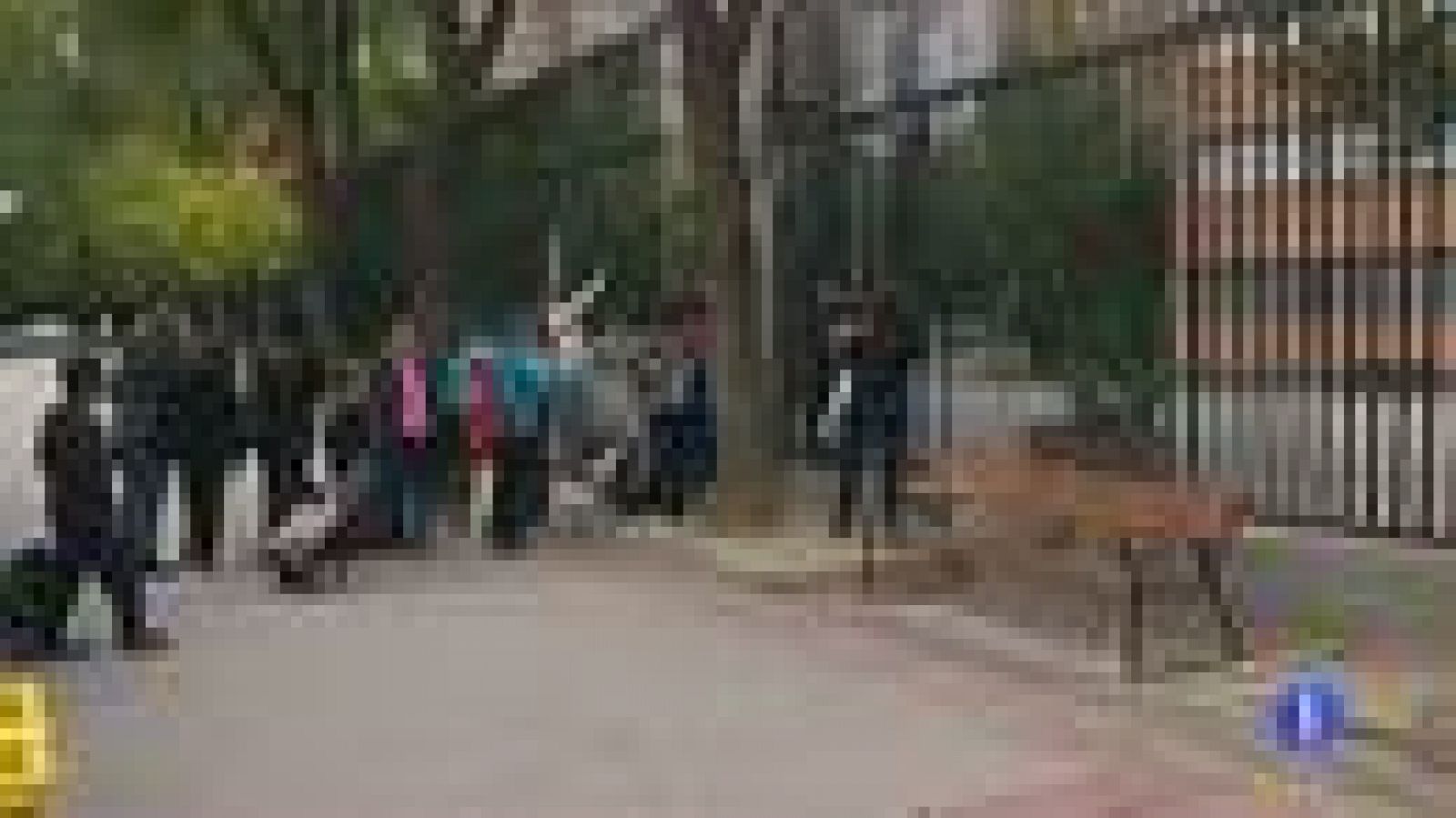 La confederación de padres de alumnos participa por primera vez en una huelga