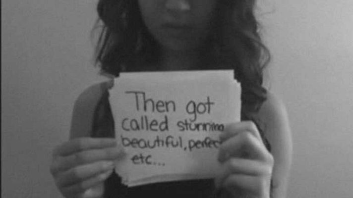 Telediario 1 - Contra el ciberacoso