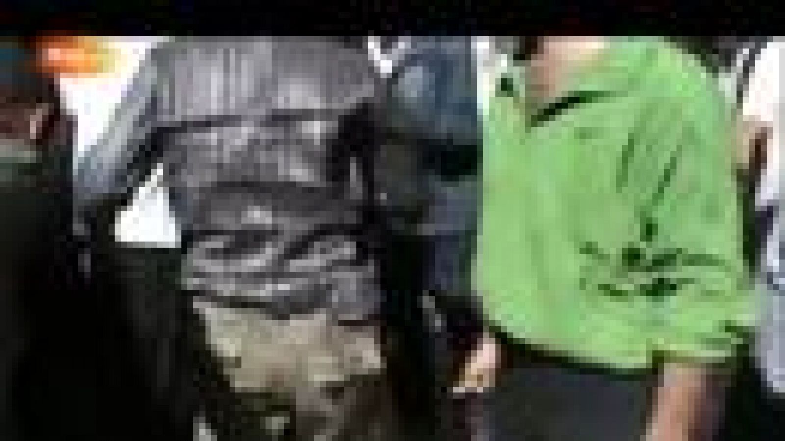 Decenas de personas han muerto este jueves en los bombardeos aéreos del ejército del régimen sirio contra la ciudad de Maarat al Nuaman, uno de los feudos rebeldes en la provincia septentrional de Idleb, según los grupos opositores.