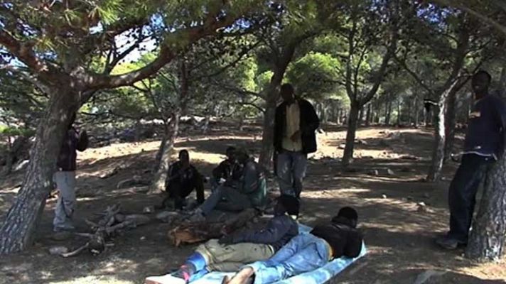 Telediario 1 - Vigilancia en Melilla