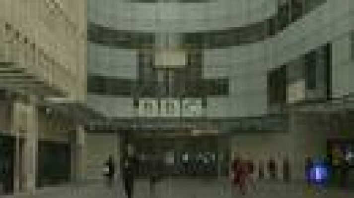 La Fiscalía británica revisará el caso de abusos del expresentador de la BBC