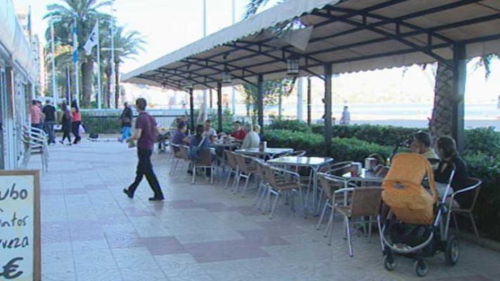 Telediario 1 - Salarios brutos anuales en España