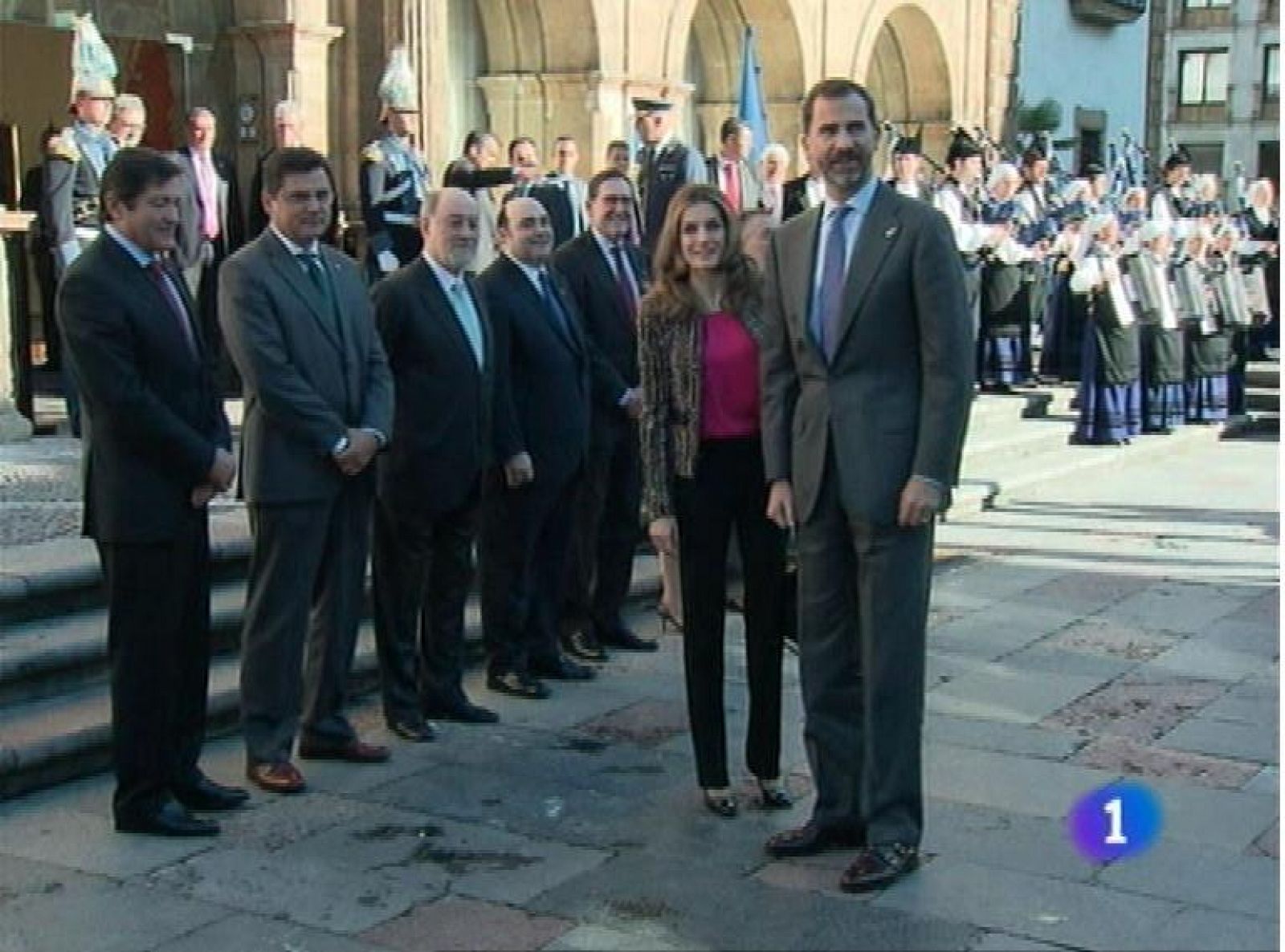 Panorama Regional: Asturias en 2' - 25/10/12 | RTVE Play