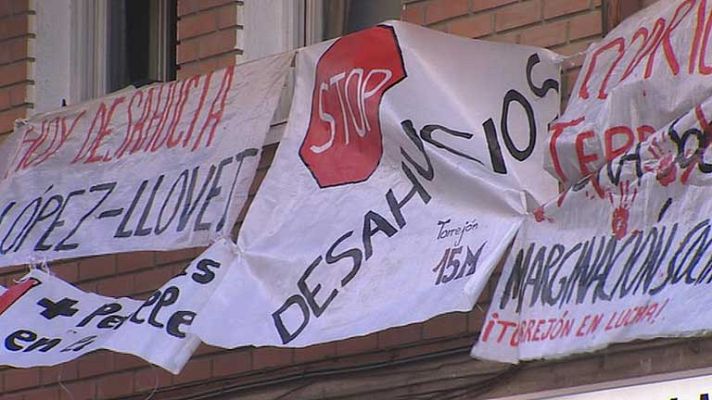 Telediario 1 - Hay 400.000 deshaucios en marcha