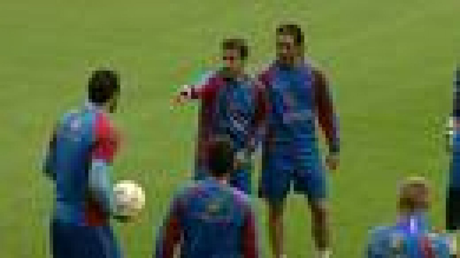 El Atlético no pierde en Europa desde hace más de un año. Ahora recibe al Académica de Coimbra y Falcao -que todavía no ha disputado ningún partido de UEFA- tampoco lo hará ante el colista del grupo. El Athletic tendrá que apelar al espíritu de la te