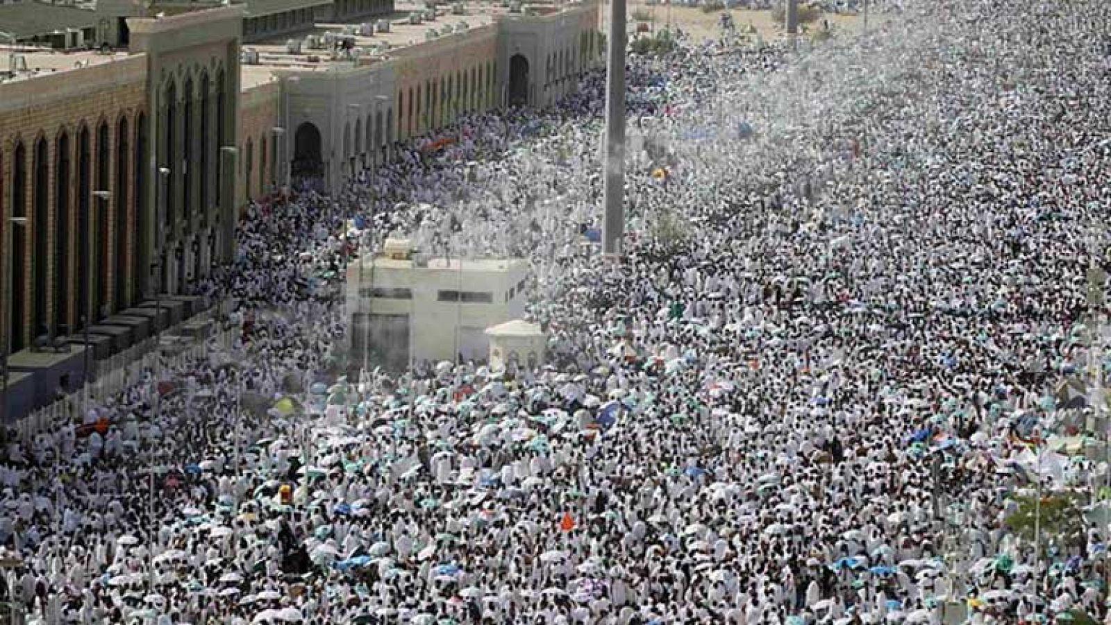 La fiesta del cordero: día de deseos de paz, concordia y también de muchas compras