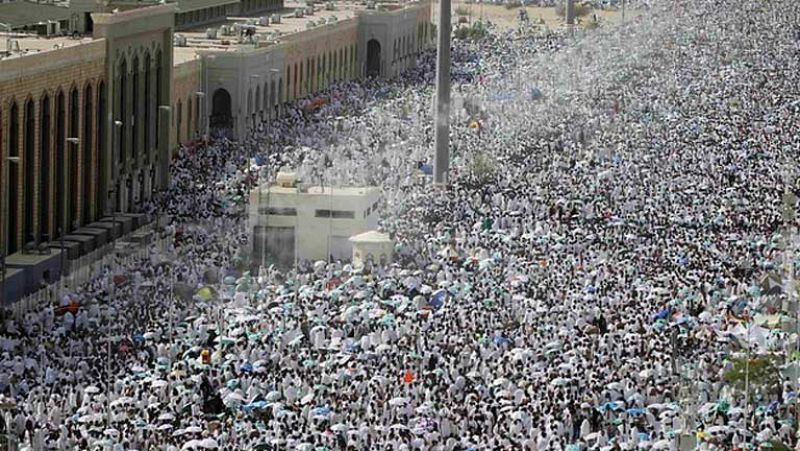 La fiesta del cordero: día de deseos de paz, concordia y también de muchas compras