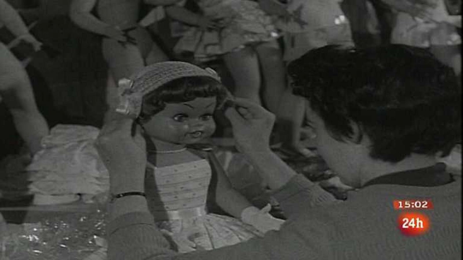 Cámara abierta 2.0 - Andy Goodman, director de Fjord en Madrid; el Instituto Cultural de Google; Los Sundayers y Javier Cercas - 27/10/12 - Ver ahora